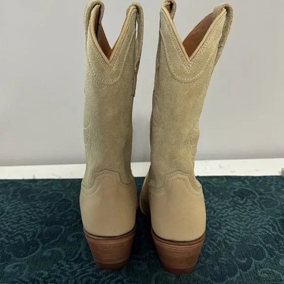 Tecovas Cream Heeled Boots - Picture 5 of 7